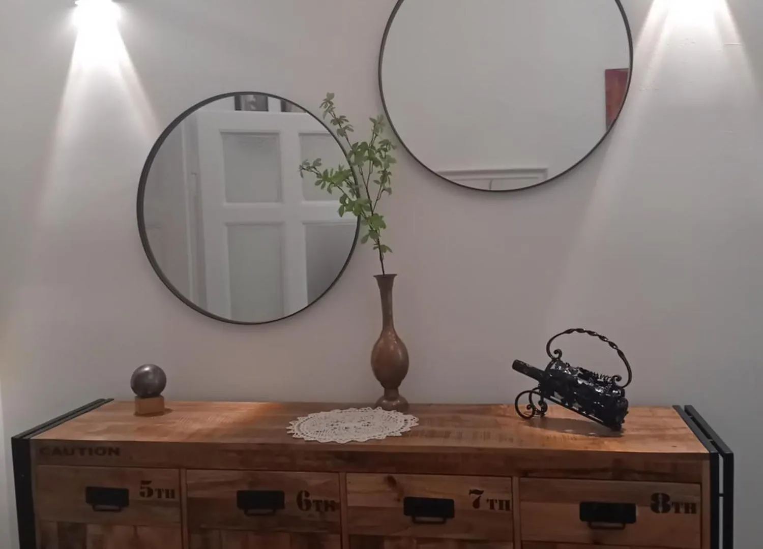 아파트 Chic Cozy Quiet Deluxe Citycenter In Astoria With Ac 부다페스트