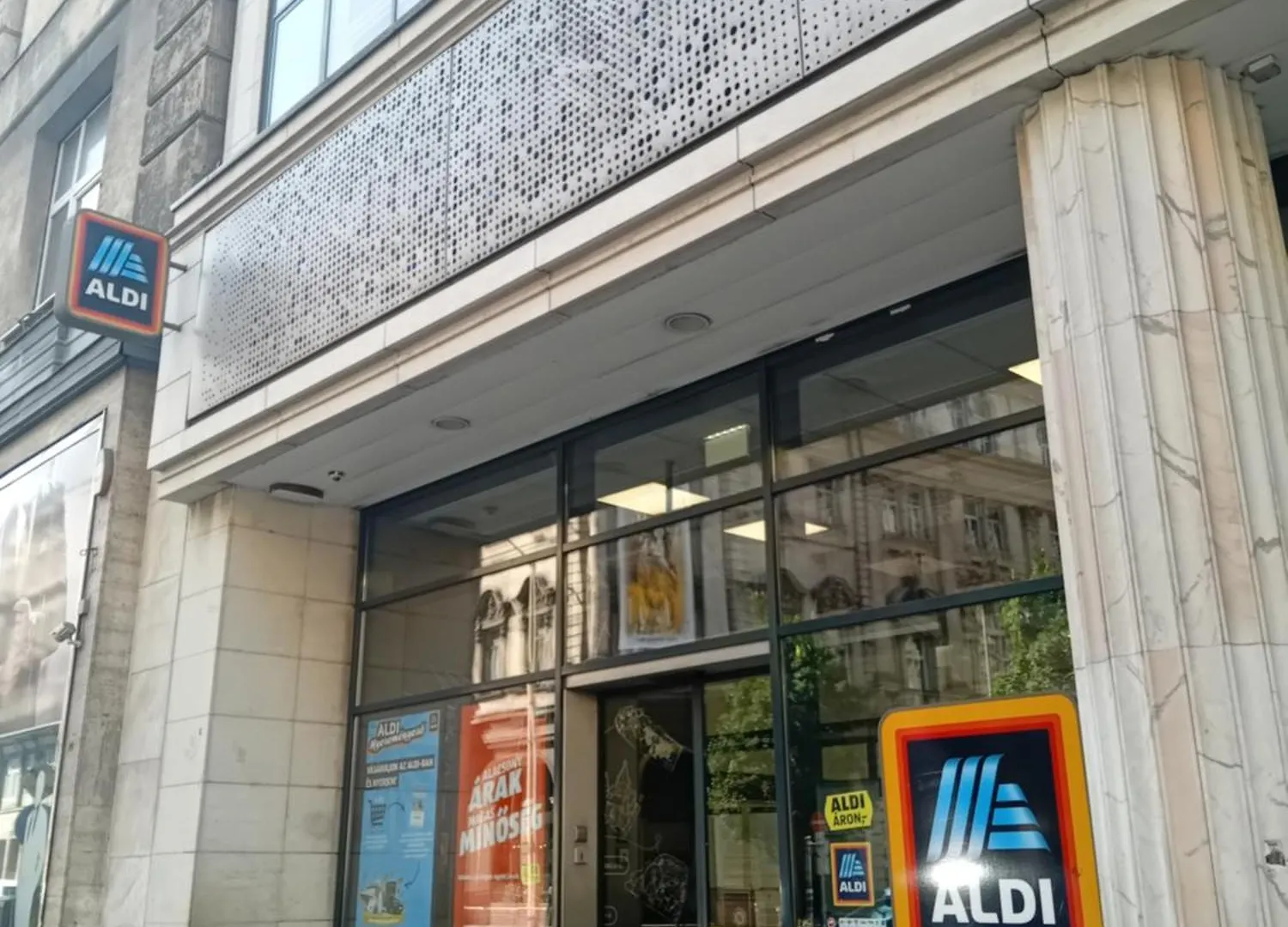 Chic Cozy Quiet Deluxe Citycenter In Astoria With Ac Budapest 0*,