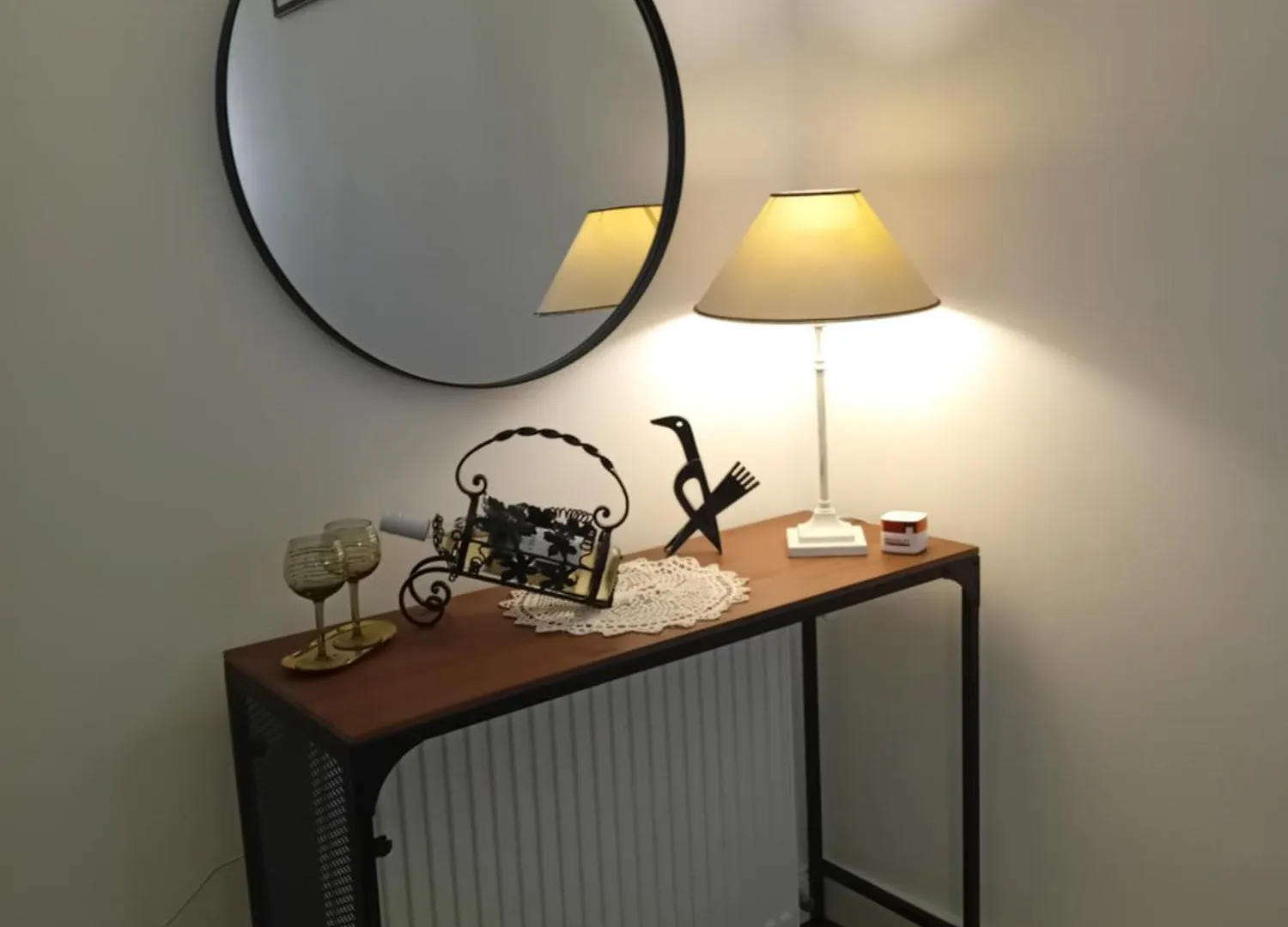 Chic Cozy Quiet Deluxe Citycenter In Astoria With Ac 부다페스트 0*,  헝가리