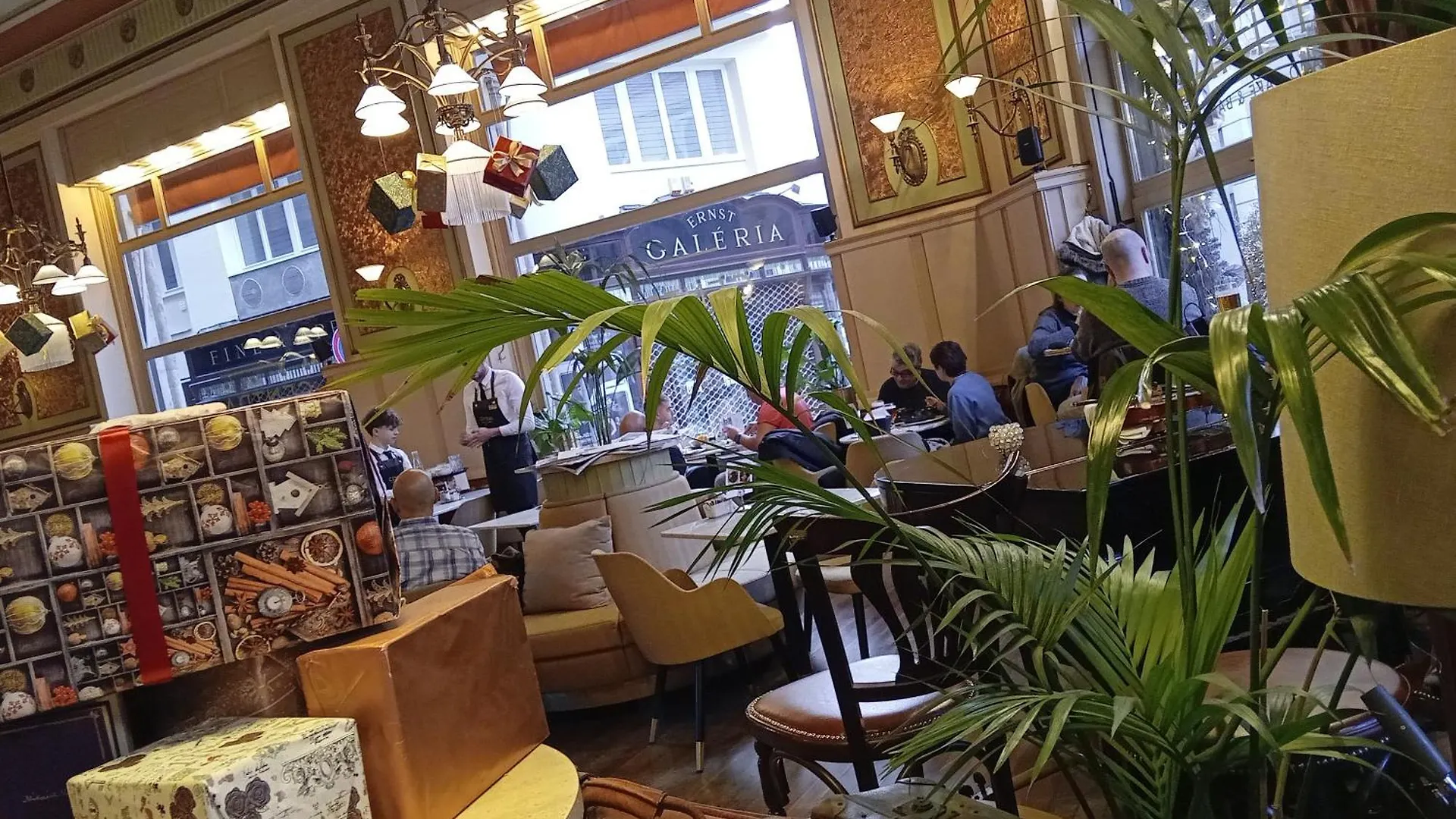 Chic Cozy Quiet Deluxe Citycenter In Astoria With Ac Budapest Lejlighed