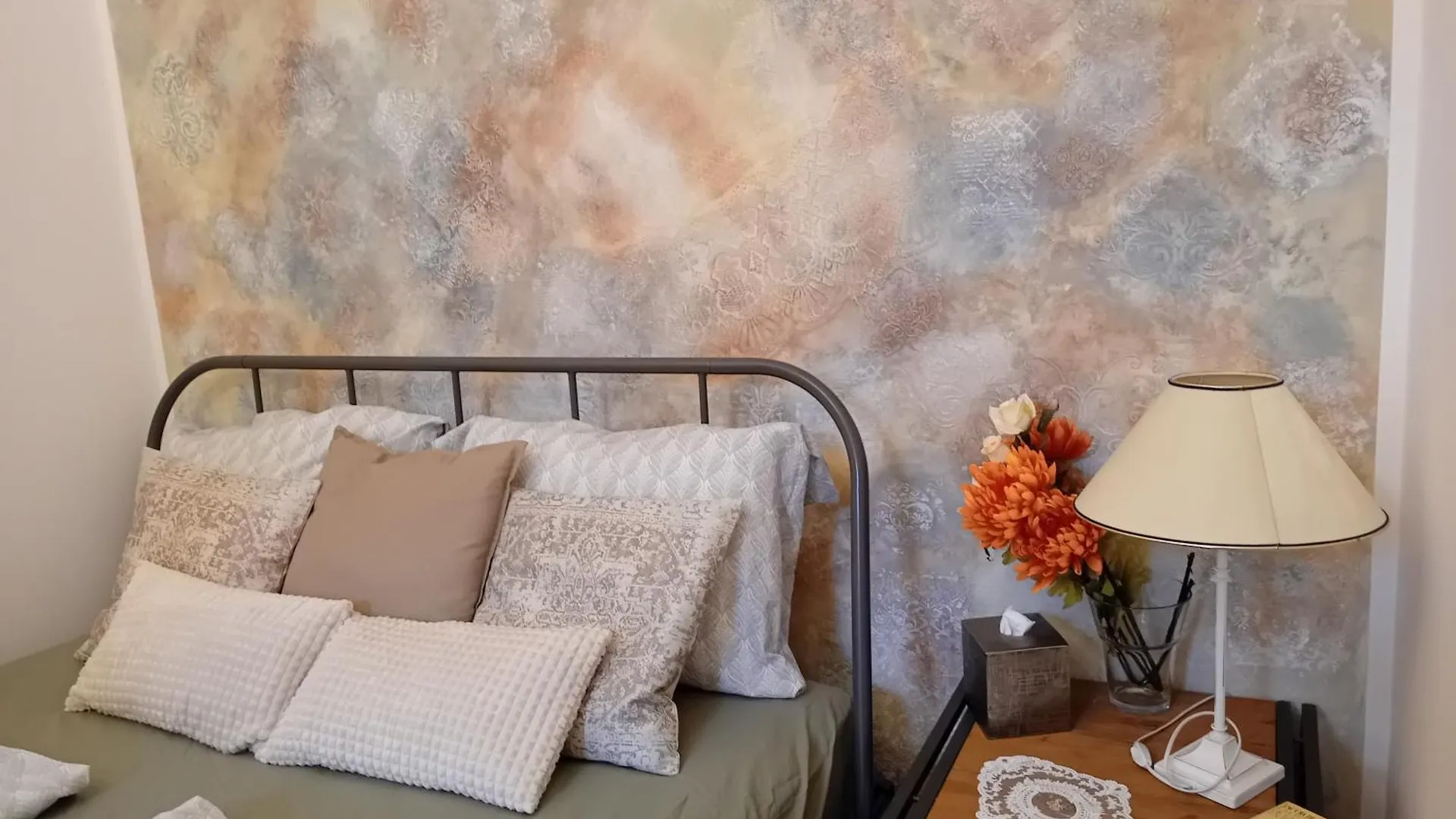 Chic Cozy Quiet Deluxe Citycenter In Astoria With Ac Budapest 0*,